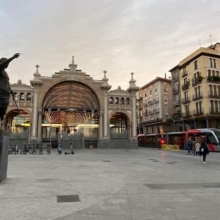 Acogedor Apartamento Con Acabados Primera Calidad 萨拉戈萨 外观 照片
