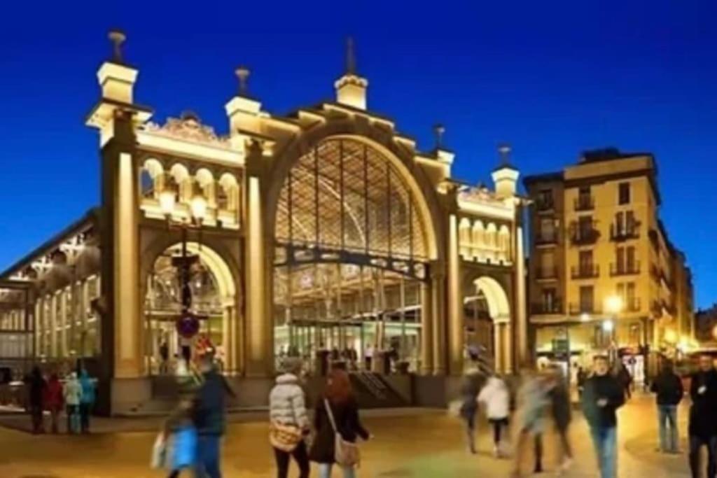 Acogedor Apartamento Con Acabados Primera Calidad 萨拉戈萨 外观 照片
